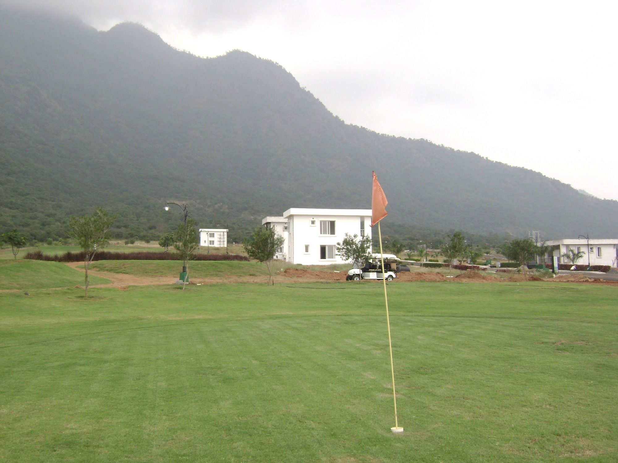 Hotel Oyo 24200 Bahri Beautiful Country Ayyampālaiyam Exterior foto